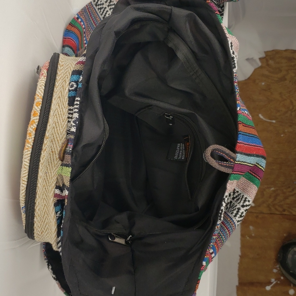 Hand bags - Picture 4 of 4